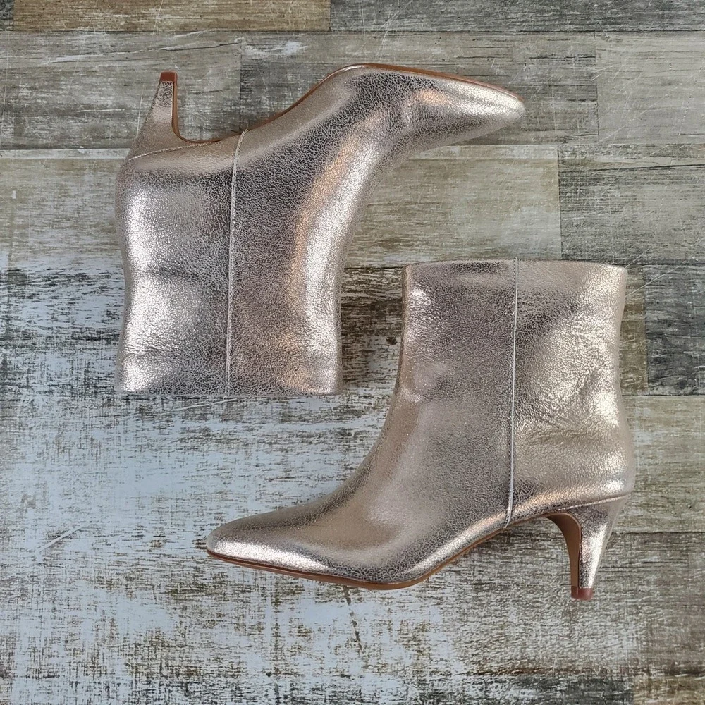 Dolce Vita Dee Womens Mid-Calf Bootie Sz 7 Platinum Distress Leather kitten Heel